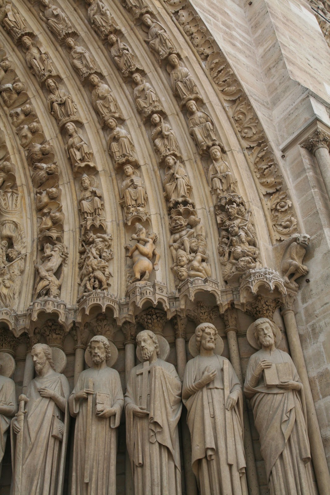 La+cattedrale+Notre-Dame-1163-1345 (19).jpg